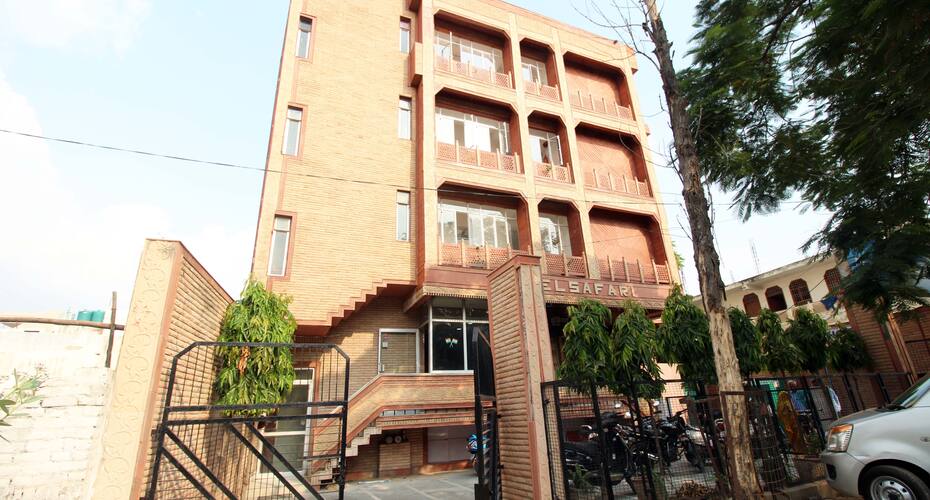 Hotel Safari, Agra 1